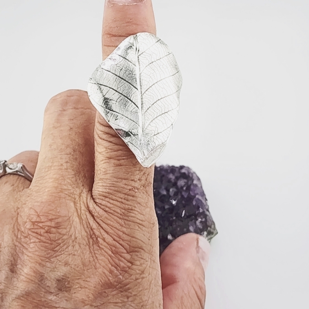 EMBOSSE PRESS REAL LEAF RING HANDMADE  STERLING SILVER METAL SIZE 6.5